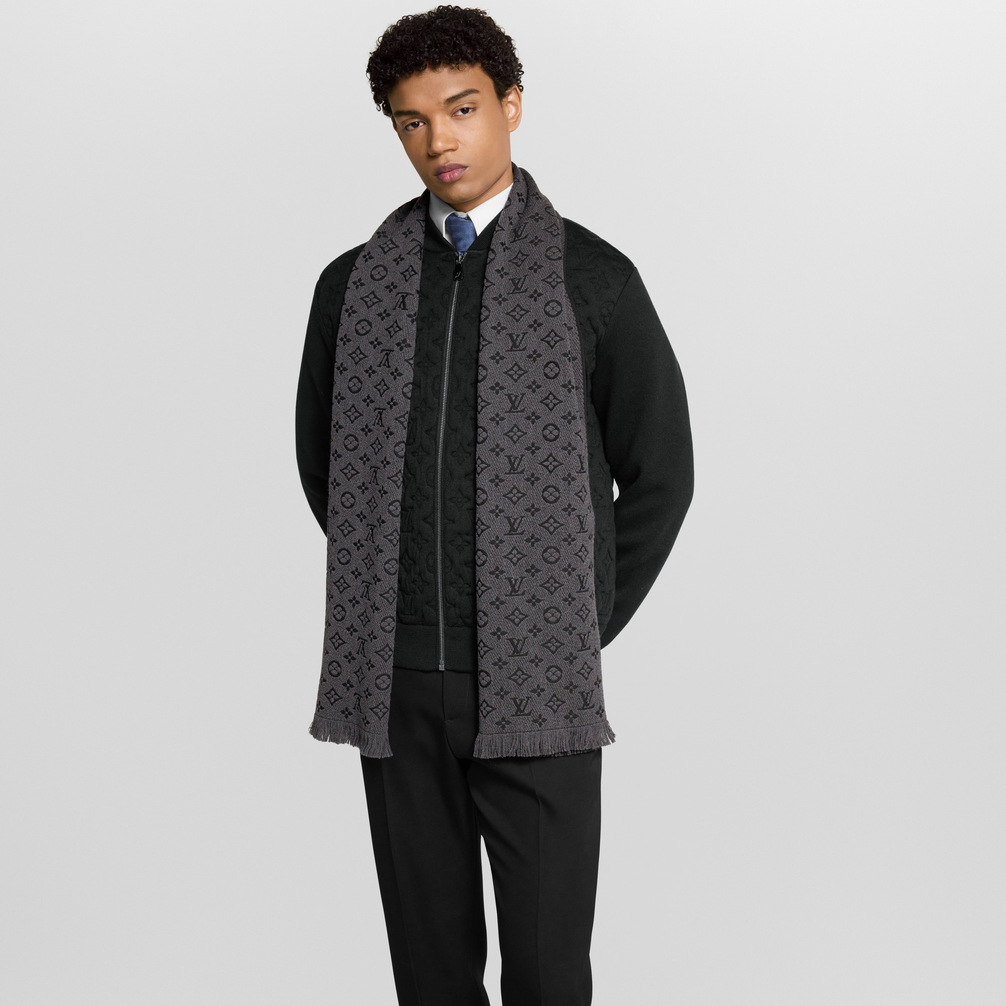 Monogram Classic scarf . - New Formal - M78526 | LOUIS VUITTON